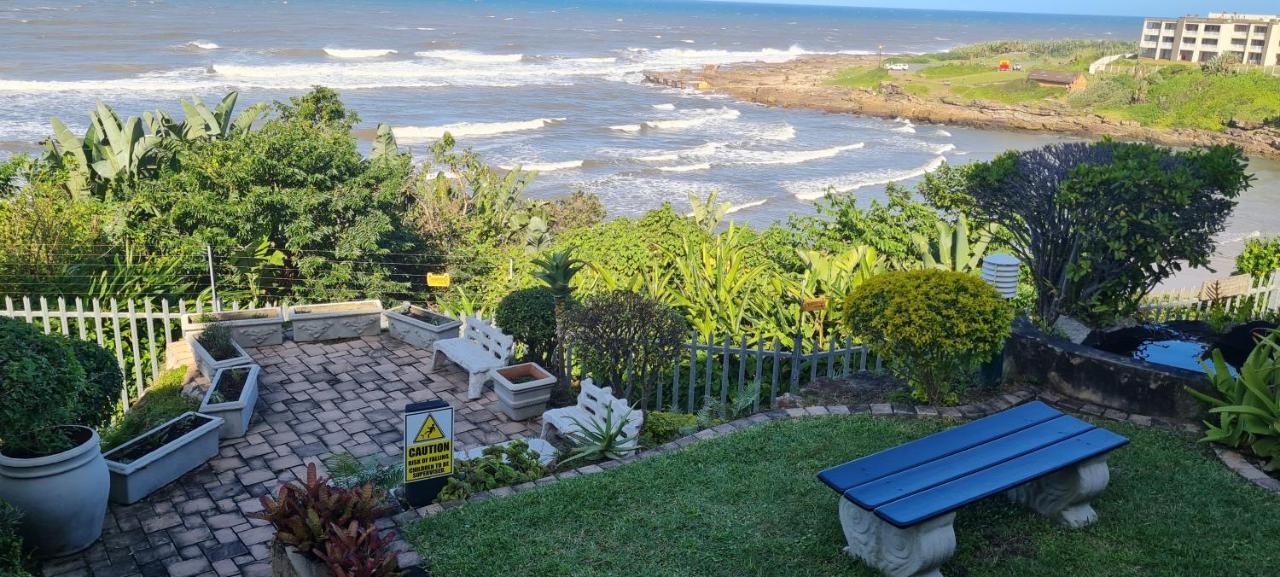 Aride 4 Awesome View Of Uvongo Main Swimming Beach From Communal Braai Area Маргат Екстериор снимка