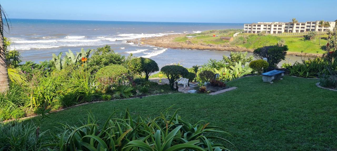 Aride 4 Awesome View Of Uvongo Main Swimming Beach From Communal Braai Area Apartment Маргат Екстериор снимка